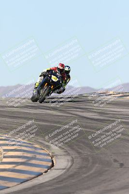 media/Dec-07-2025-CVMA (Sun) [[3e7d2de5dc]]/Race 6-The Shootout/